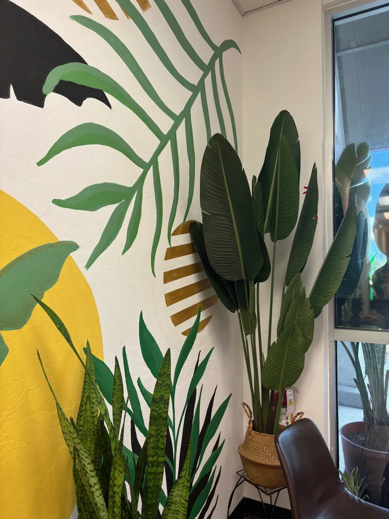 Big Energy Cafe, mural by JustBee