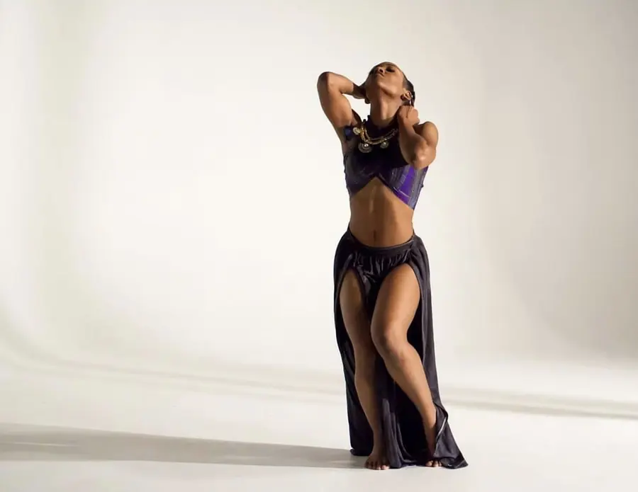 JustBee in a Like Water dance portrait